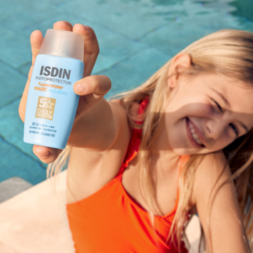 ISDIN Fotoprotector Fusion Water Magic Pediatrics Fluido SPF 50 50ml