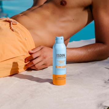 ISDIN Transparent Spray Wet Skin SPF 50 250 ml